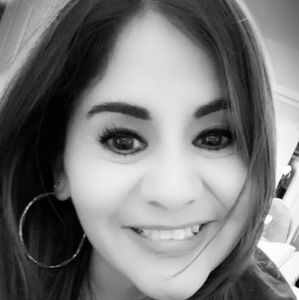 Meet your Posher, Angie